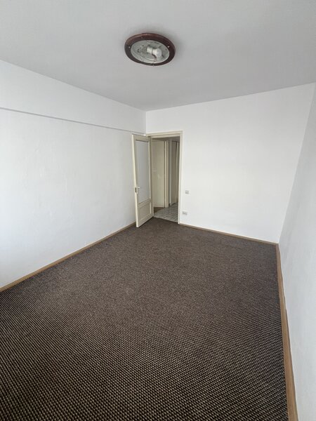 Stefan Cel Mare, Dorobanti, bloc Perla,